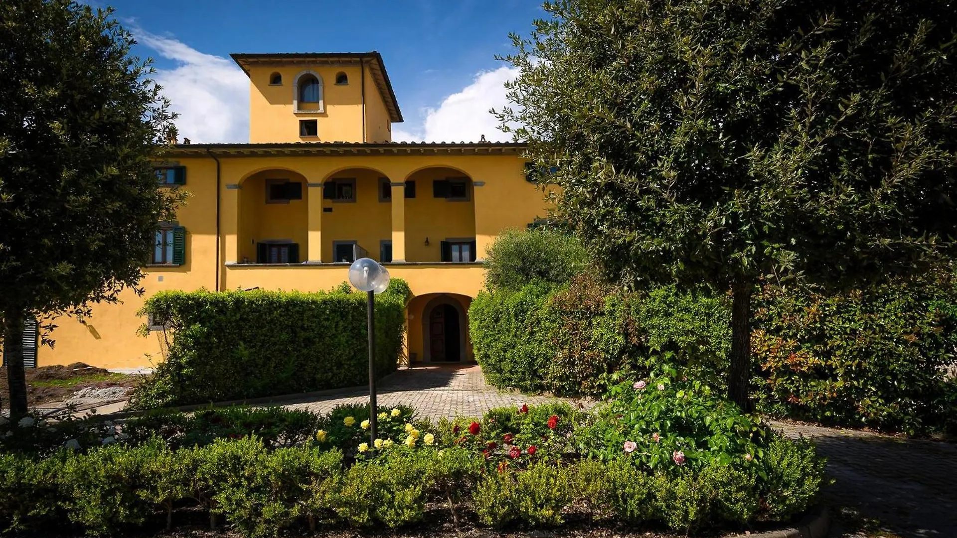 Zwei Zimmer Wohnung La Colombaia Mit Garten Massa e Cozzile Apartamento