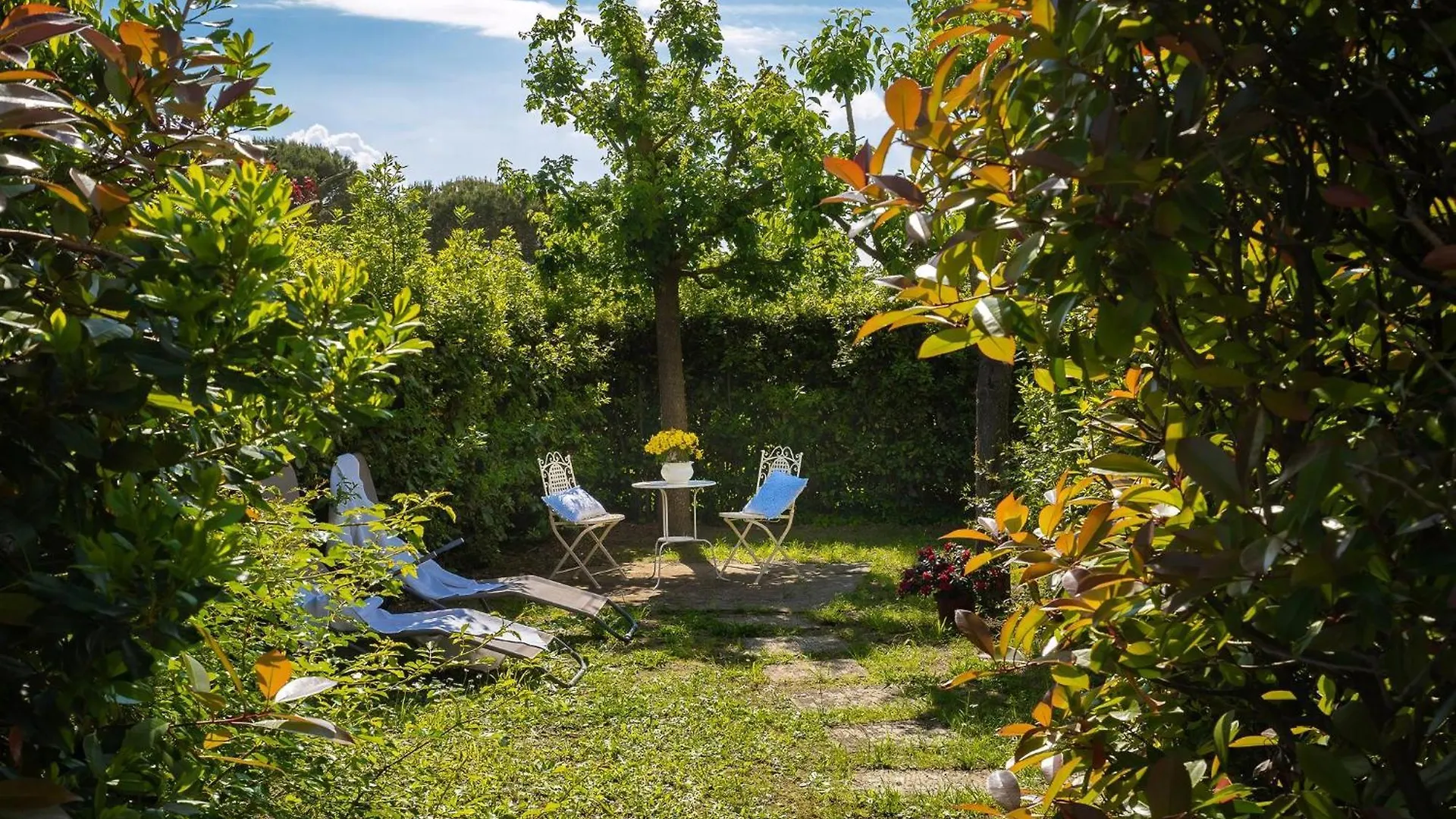 Apartamento Zwei Zimmer Wohnung La Colombaia Mit Garten Massa e Cozzile